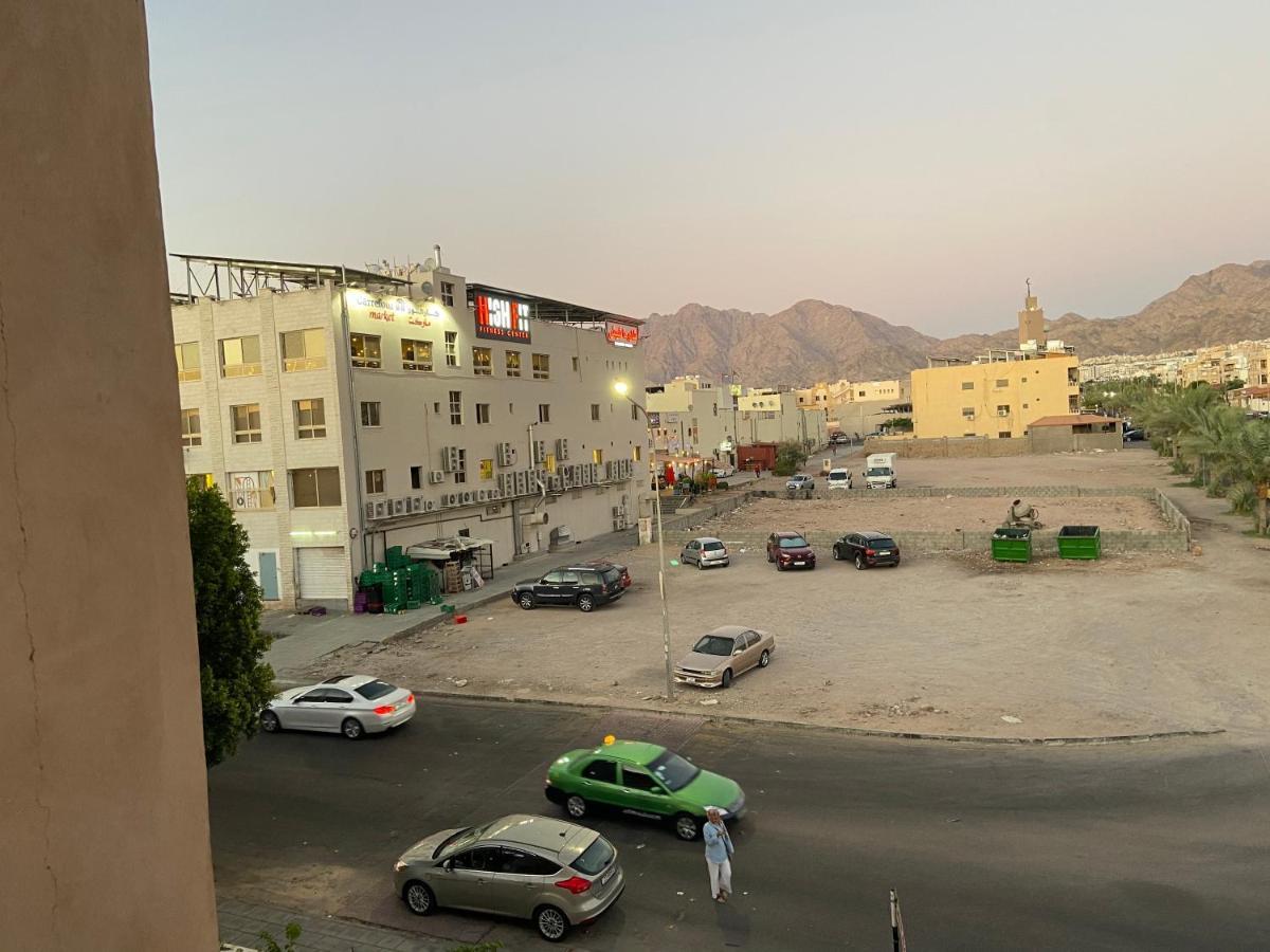 Lovely 3-Bedrooms Rental Unit Aqaba Bagian luar foto
