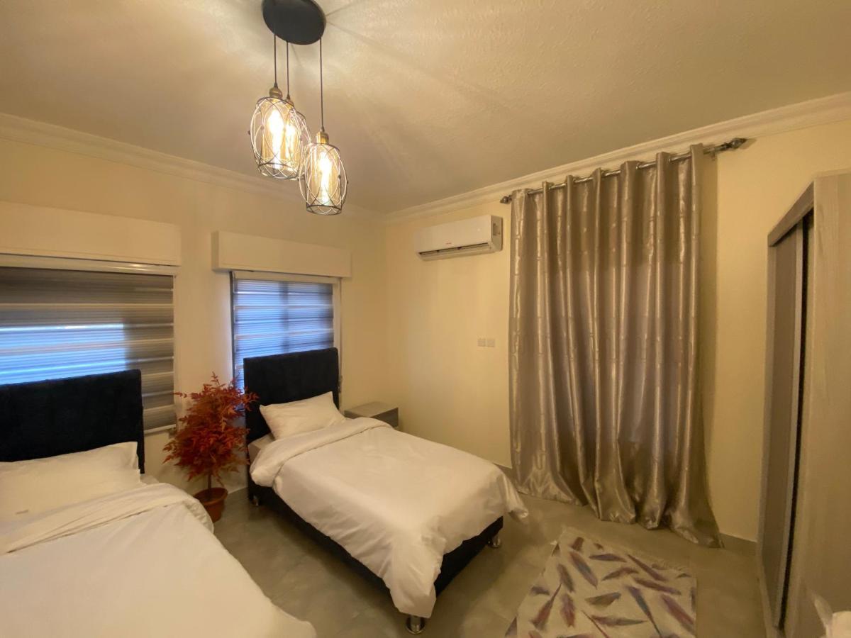 Lovely 3-Bedrooms Rental Unit Aqaba Bagian luar foto