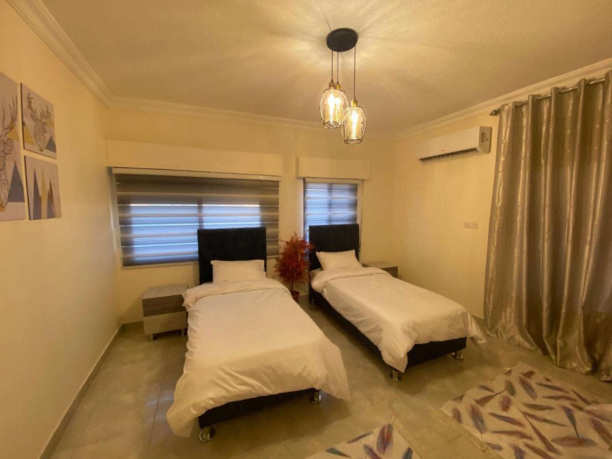 Lovely 3-Bedrooms Rental Unit Aqaba Bagian luar foto