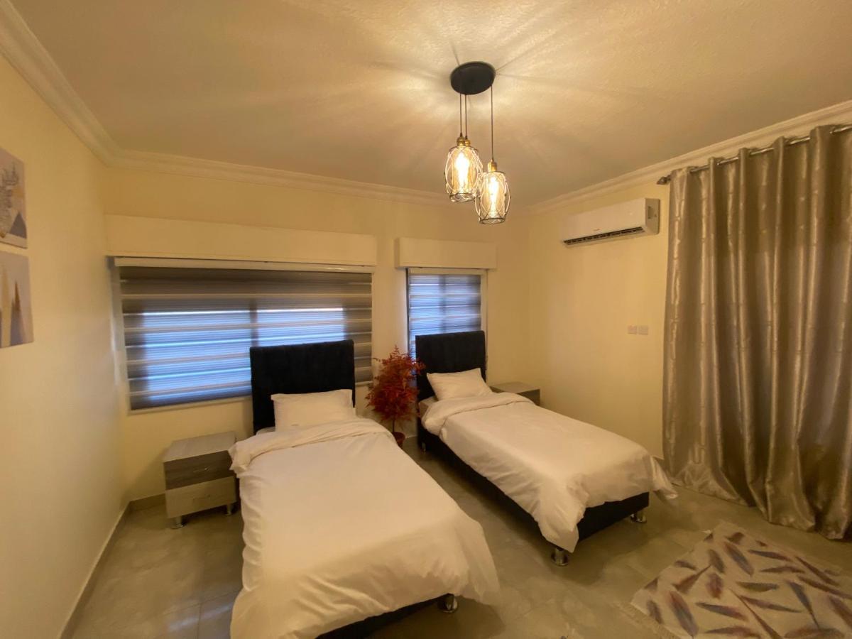 Lovely 3-Bedrooms Rental Unit Aqaba Bagian luar foto